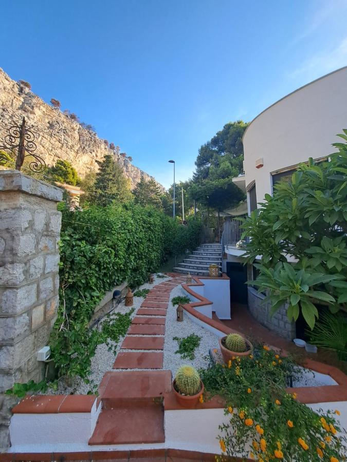 Villino Olga Villa Мондело Екстериор снимка