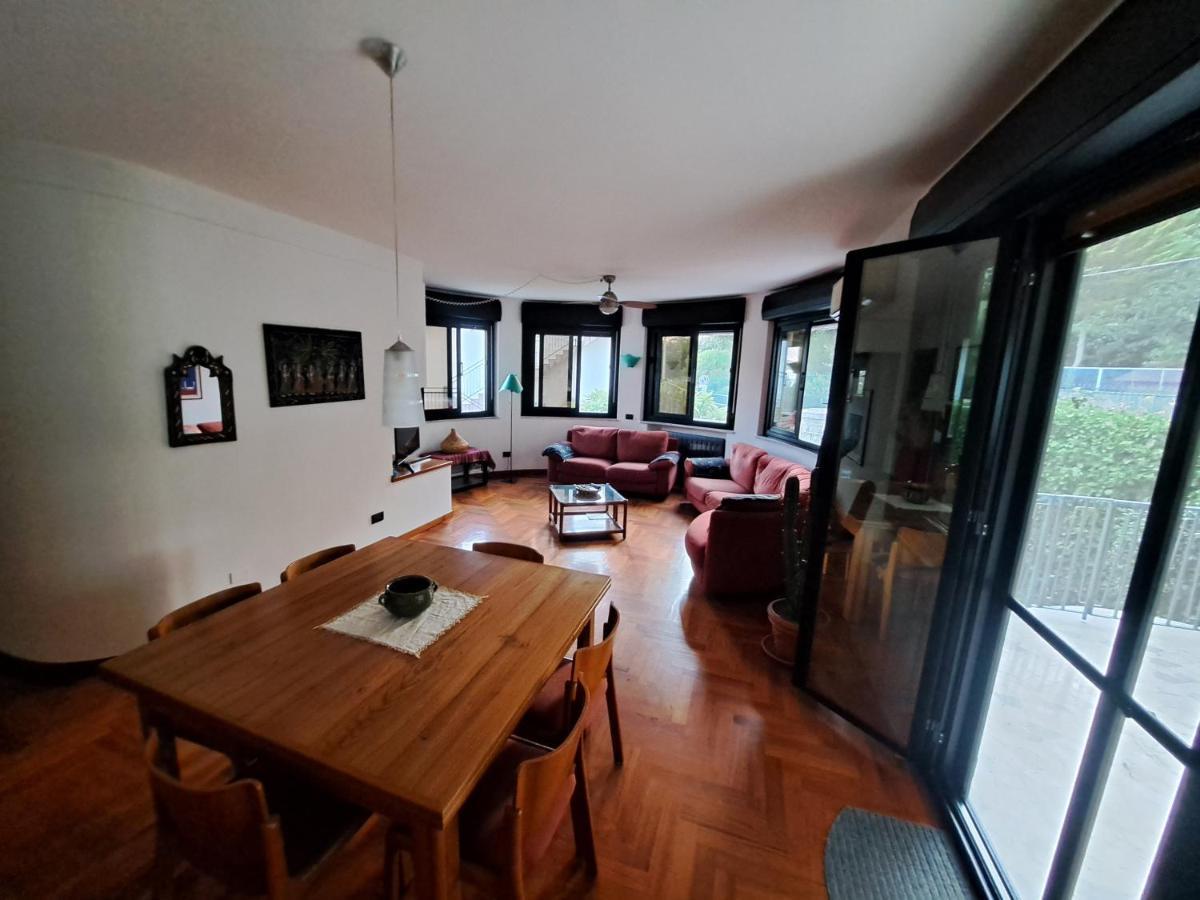 Villino Olga Villa Мондело Екстериор снимка